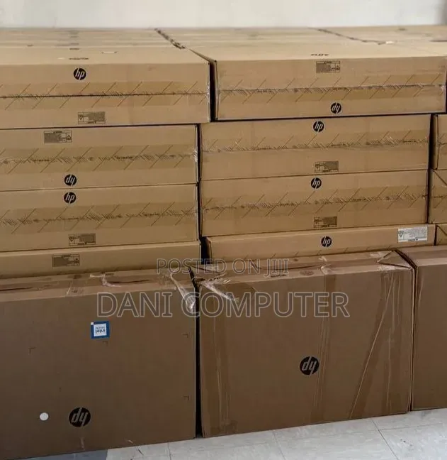 New HP 200 G4 22 All-in-One 8GB Intel Core i5 SSD 512GB