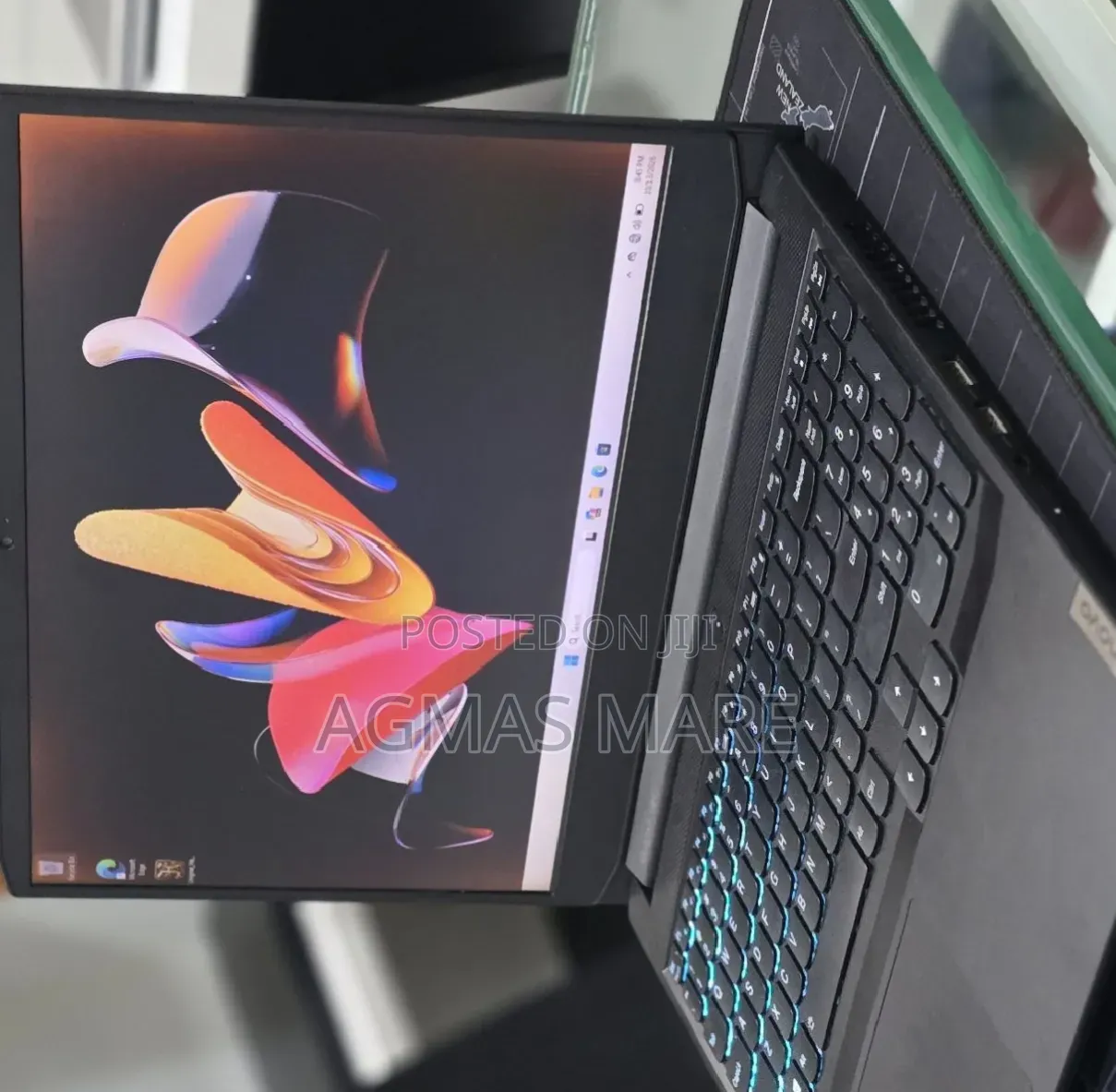New Laptop Lenovo 8GB Intel Core i5 SSD 512GB