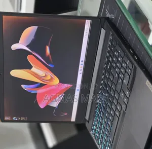 New Laptop Lenovo 8GB Intel Core i5 SSD 512GB