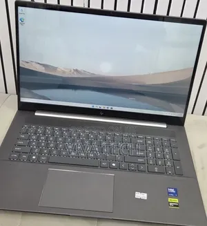 New Laptop HP Envy 17 16GB Intel Core Ultra 7 SSD 512GB