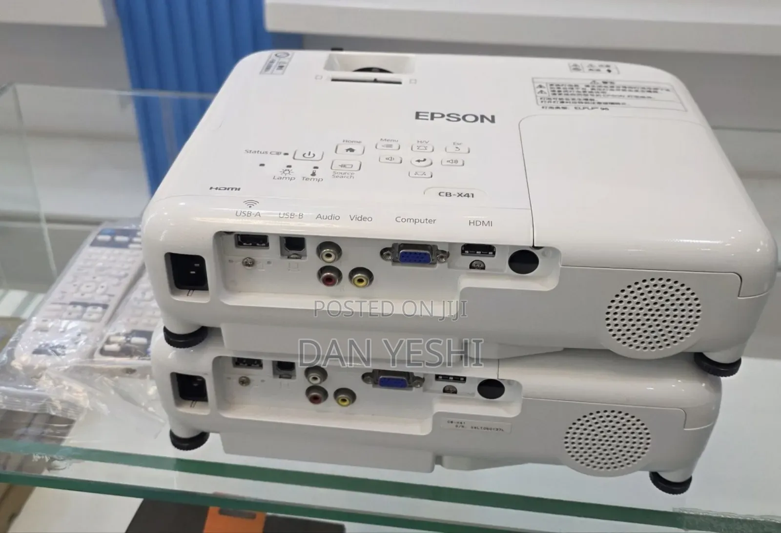 Epson CB-X41 Projector Specifications
• Brightness: 3,600