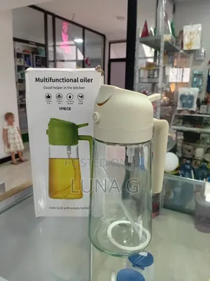 2-in-1 Oil Dispenser and Sprayer Bottle