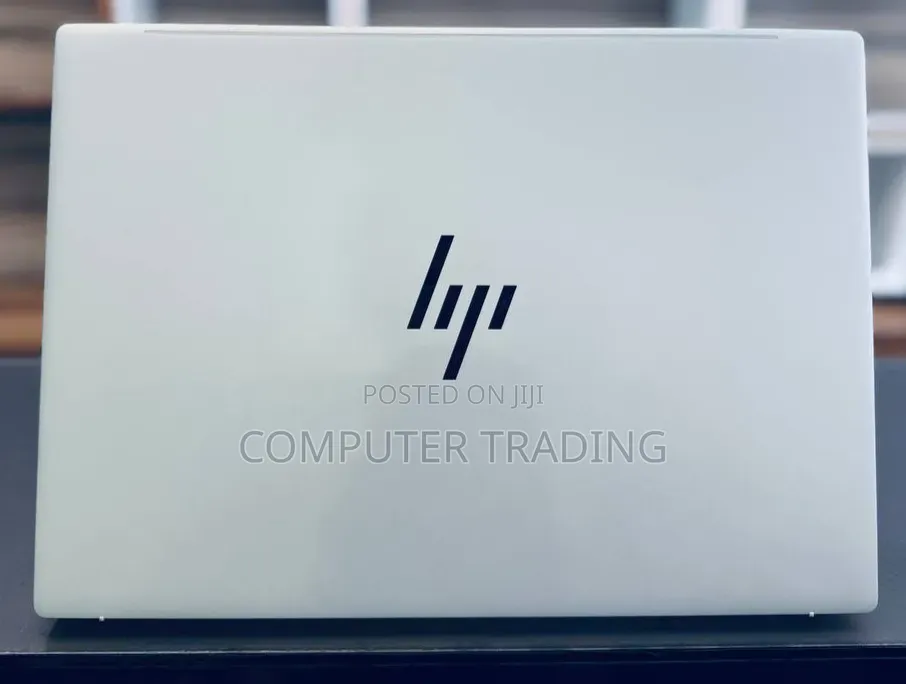 New Laptop HP Pavilion 17 16GB Intel Core i7 SSD 1T