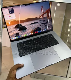 New Laptop Apple MacBook Pro 2021 M1 32GB Apple M1 Pro SSD 1T