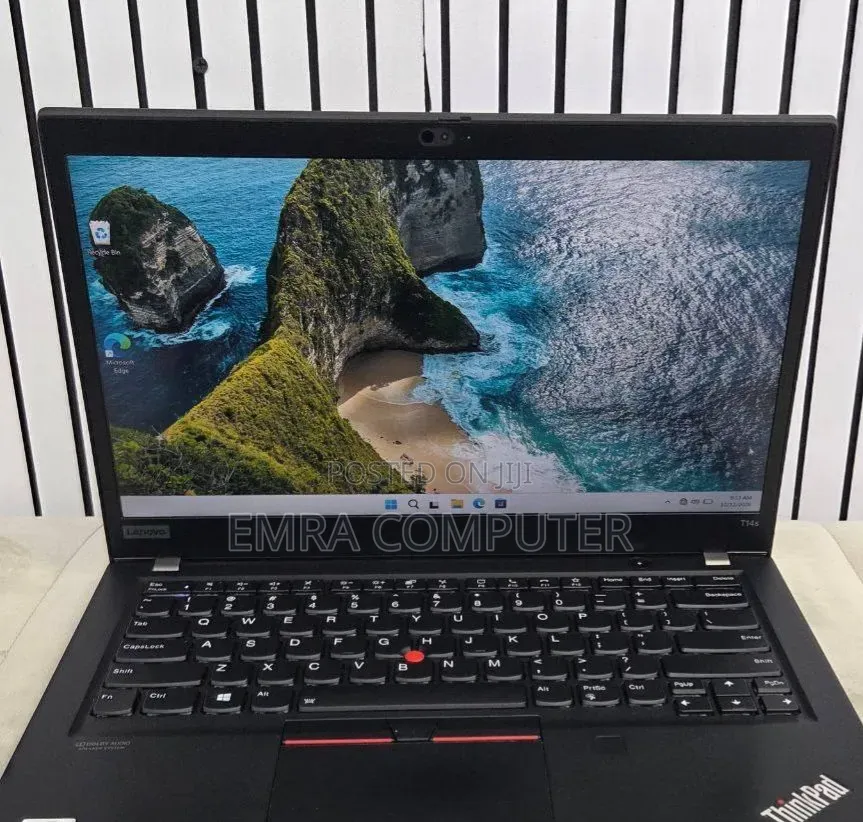 New Laptop Lenovo ThinkPad T14 16GB Intel Core i7 SSD 512GB