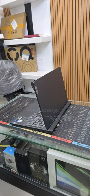 New Laptop Lenovo ThinkPad X1 Carbon 16GB Intel Core i5 SSD 512GB
