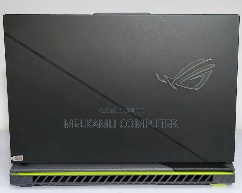 New Laptop Asus ROG Strix G16 16GB Intel Core i9 SSD 1T