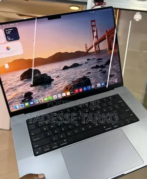 New Laptop Apple MacBook Pro 2021 M1 Max 32GB Apple M1 Max SSD 1T