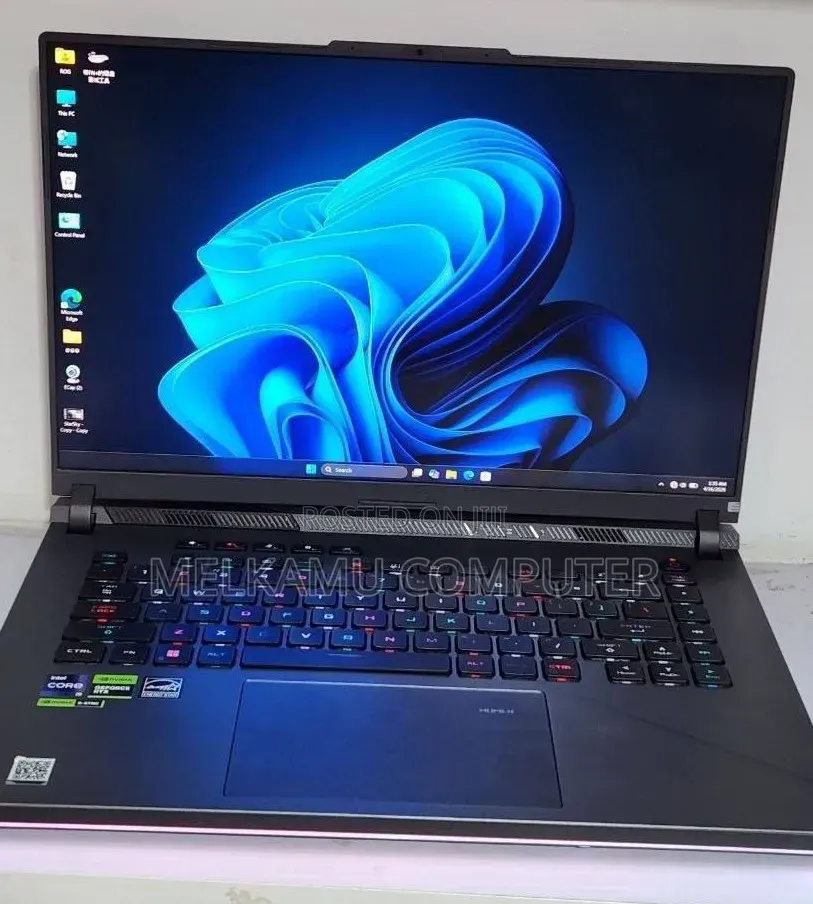 New Laptop Asus ROG Strix G16 16GB Intel Core i9 SSD 1T