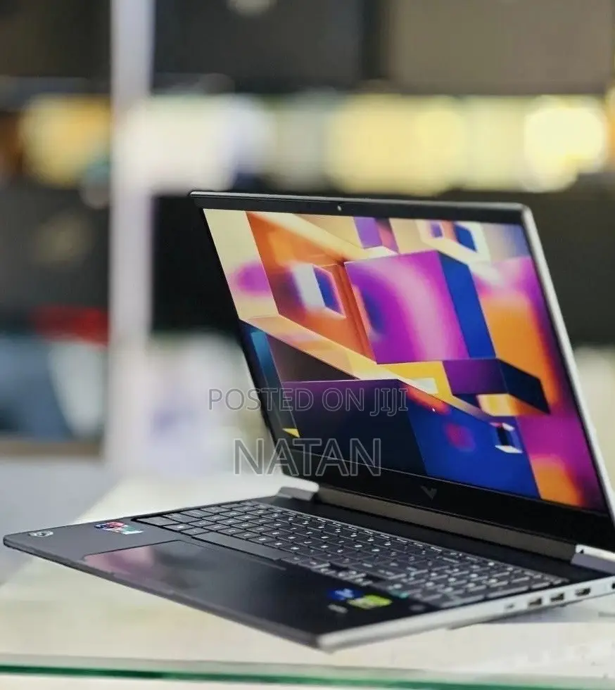 New Laptop HP Victus 16 16GB Intel Core i7 SSD 512GB