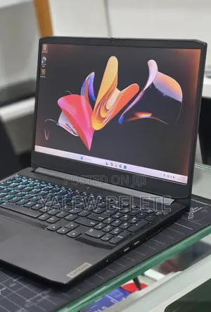 New Laptop Lenovo Ideapad 3 8GB Intel Core i5 SSD 512GB