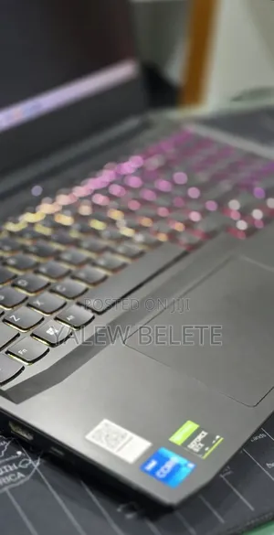 New Laptop Lenovo Ideapad 3 8GB Intel Core i5 SSD 512GB
