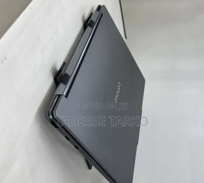 New Laptop Lenovo Yoga 9 16GB Intel Core Ultra 7 SSD 512GB