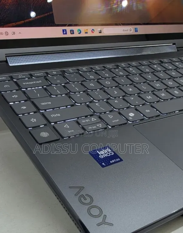 New Laptop Lenovo Yoga 11e 16GB Intel Core Ultra 7 SSD 512GB