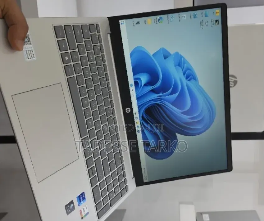 New Laptop HP Stream Notebook 16GB Intel Core i7 SSD 512GB