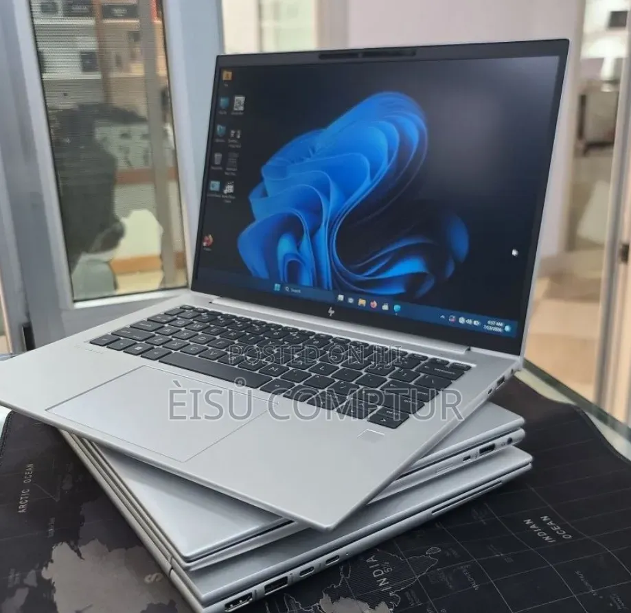 New Laptop HP EliteBook 840 G10 16GB Intel Core i7 SSD 512GB