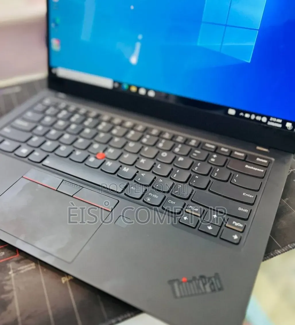 New Laptop Lenovo ThinkPad X1 Carbon 16GB Intel Core i7 SSD 512GB