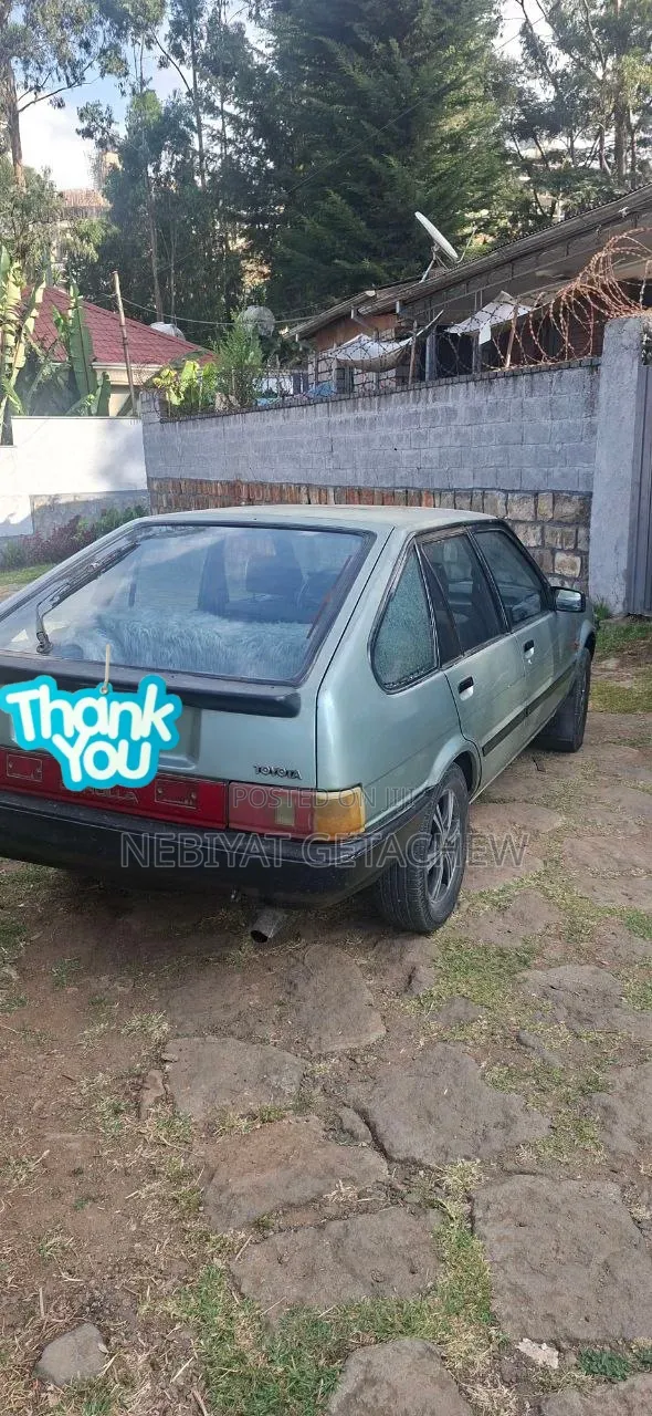 Toyota Corolla II 1983 Silver