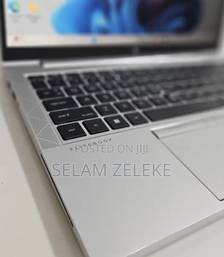 New Laptop HP EliteBook 840 G8 16GB Intel Core i7 SSD 512GB