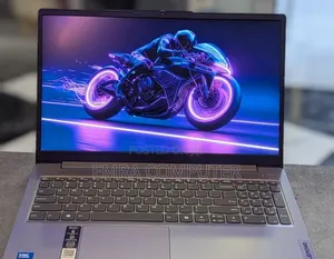 New Laptop Lenovo 8GB Intel Core i3 SSD 256GB