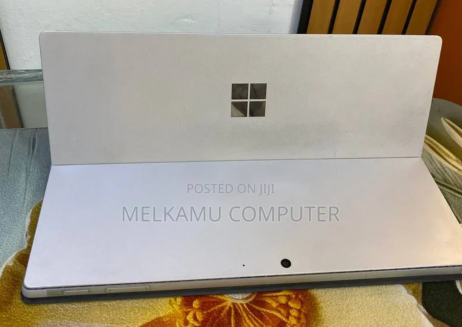New Laptop Microsoft Surface Pro 7 16GB Intel Core i7 SSD 512GB