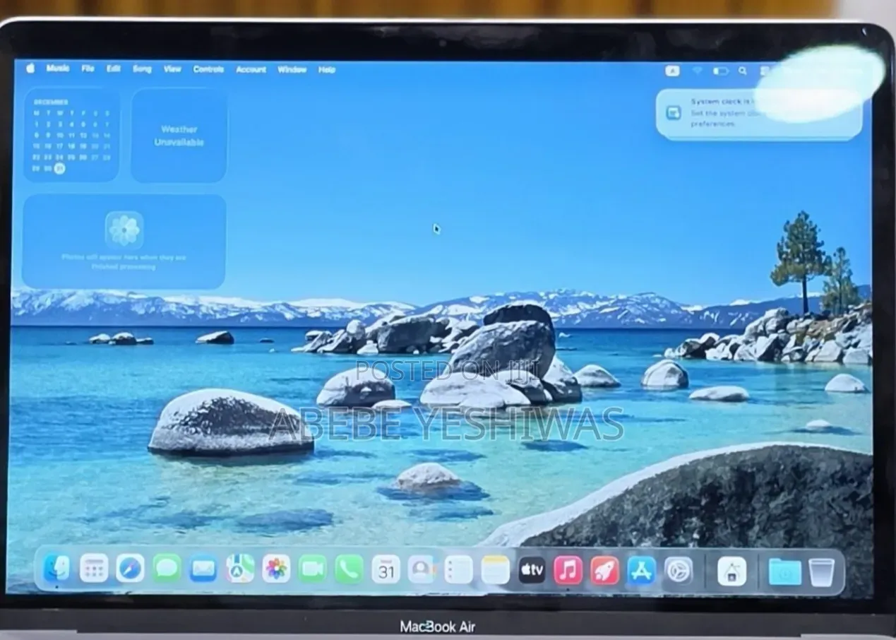 New Laptop Apple MacBook Air 2020 M1 8GB Apple M1 SSD 256GB