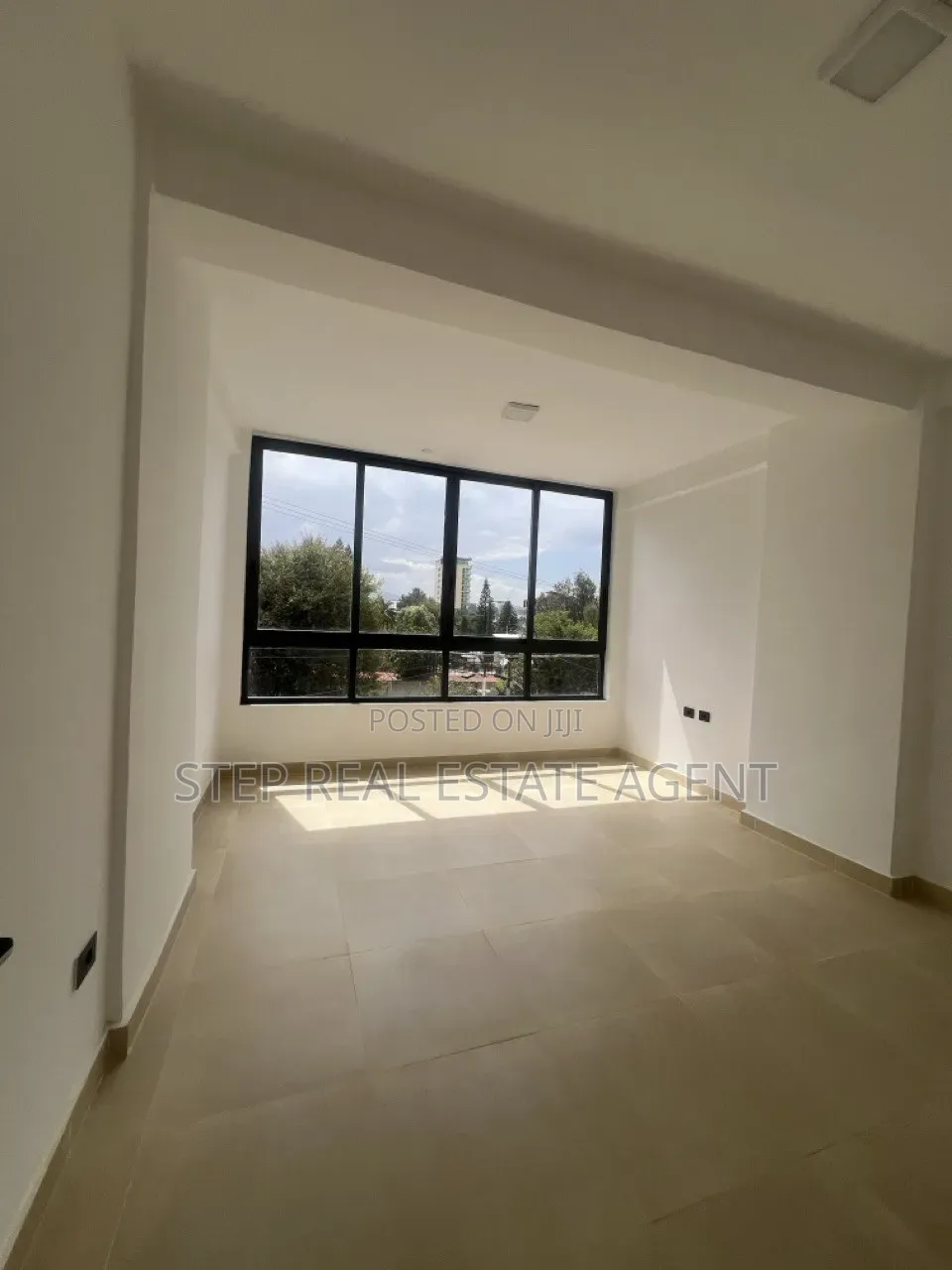 4bdrm Penthouse in Bole for rent