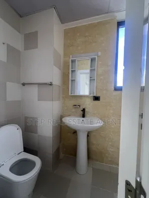4bdrm Penthouse in Bole for rent