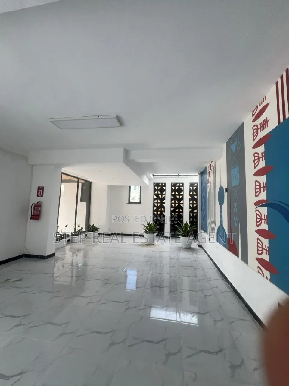 4bdrm Penthouse in Bole for rent