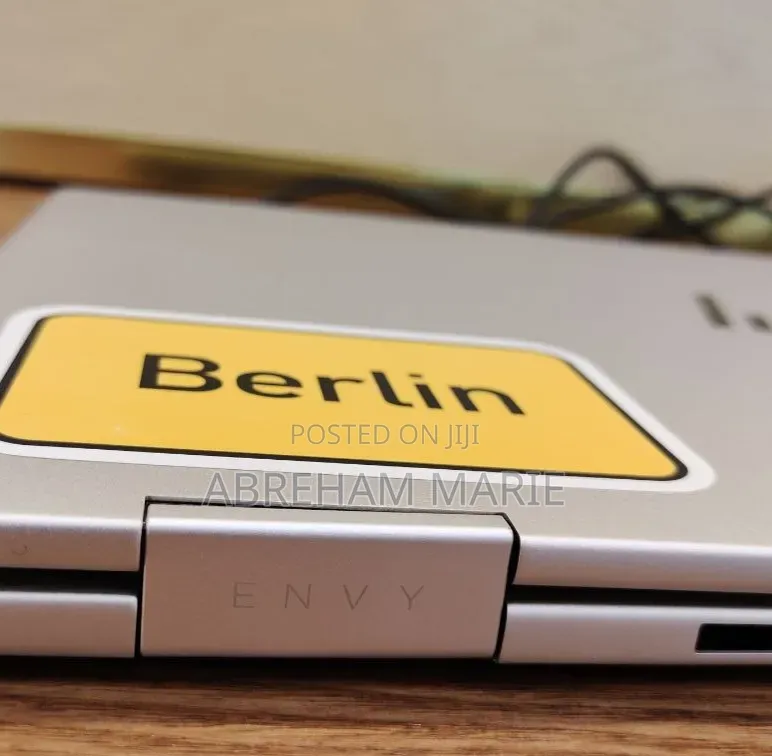 New Laptop HP Envy x360 16GB Intel Core i7 SSD 512GB