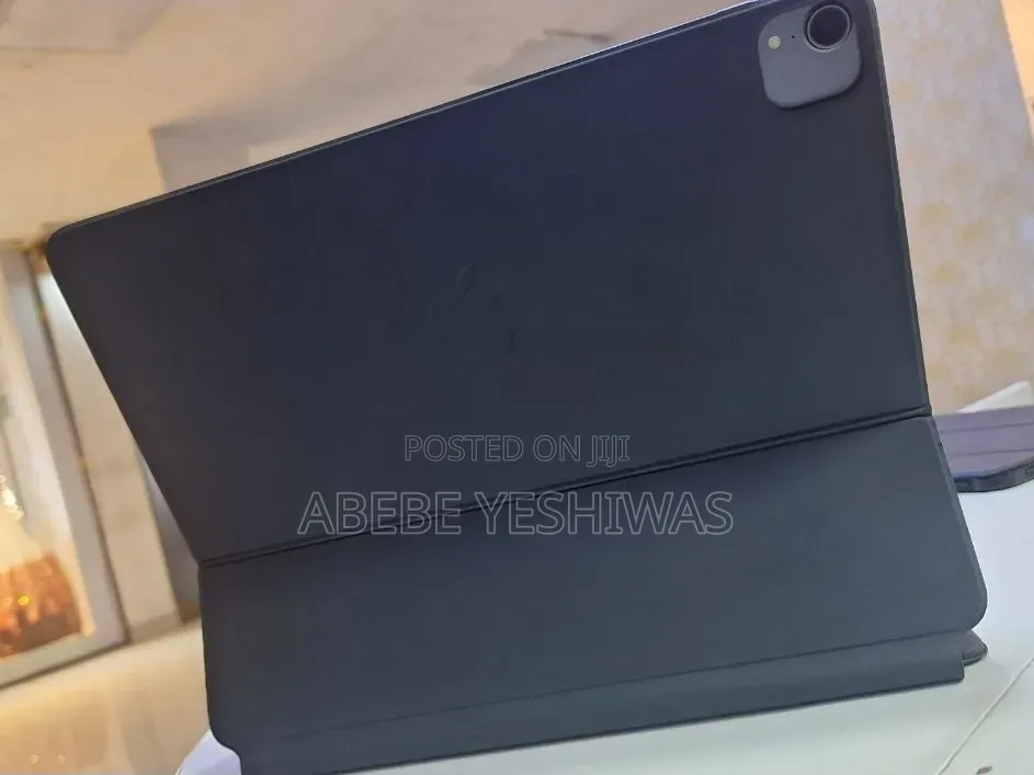 New Laptop Apple MacBook Pro 2011 8GB Intel Core Ultra 7 SSD 256GB