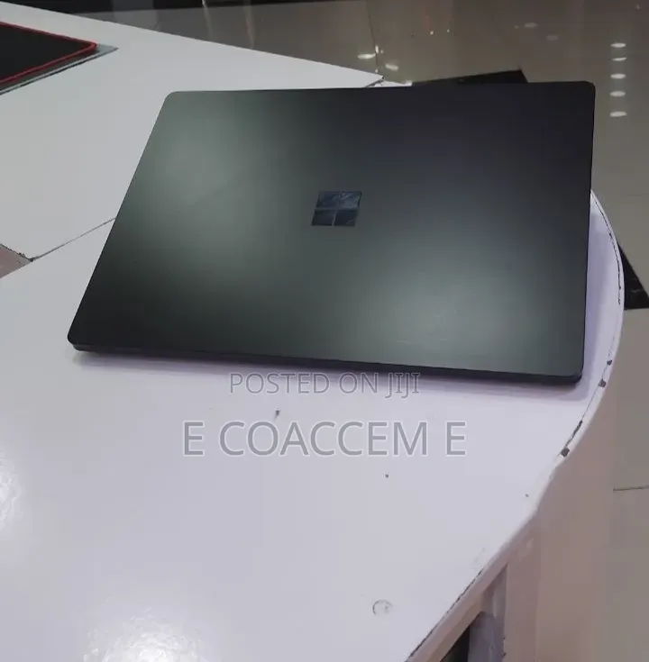 New Laptop Microsoft Surface Laptop 5 16GB Intel Core i7 SSD 256GB