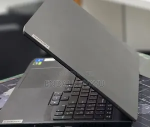 New Laptop Lenovo IdeaPad 1 8GB Intel Core i5 SSD 512GB