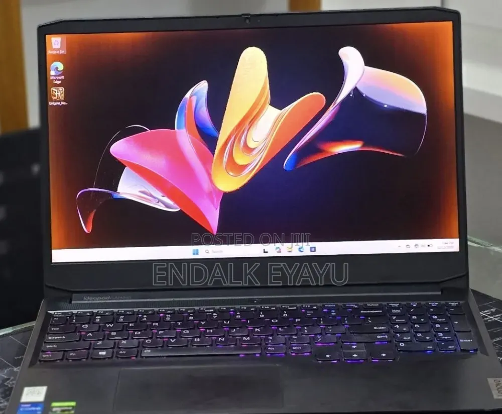 New Laptop Lenovo IdeaPad 1 8GB Intel Core i5 SSD 512GB