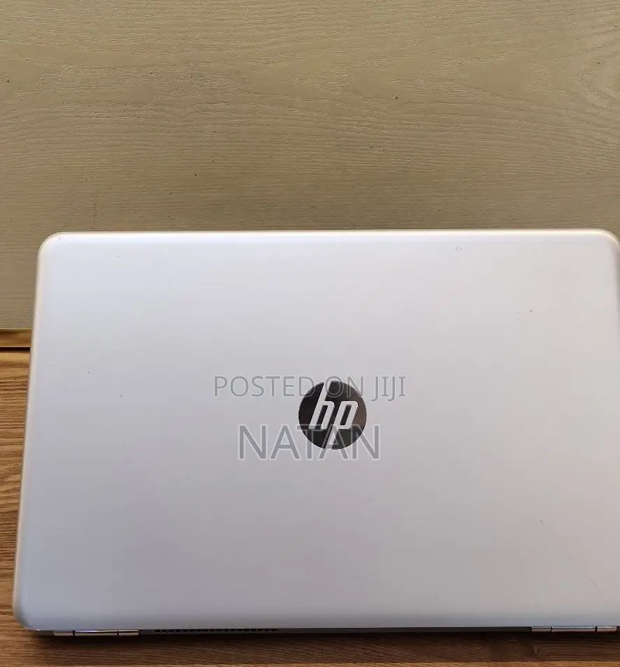 New Laptop HP Pavilion 14 8GB Intel Core i5 SSD 256GB
