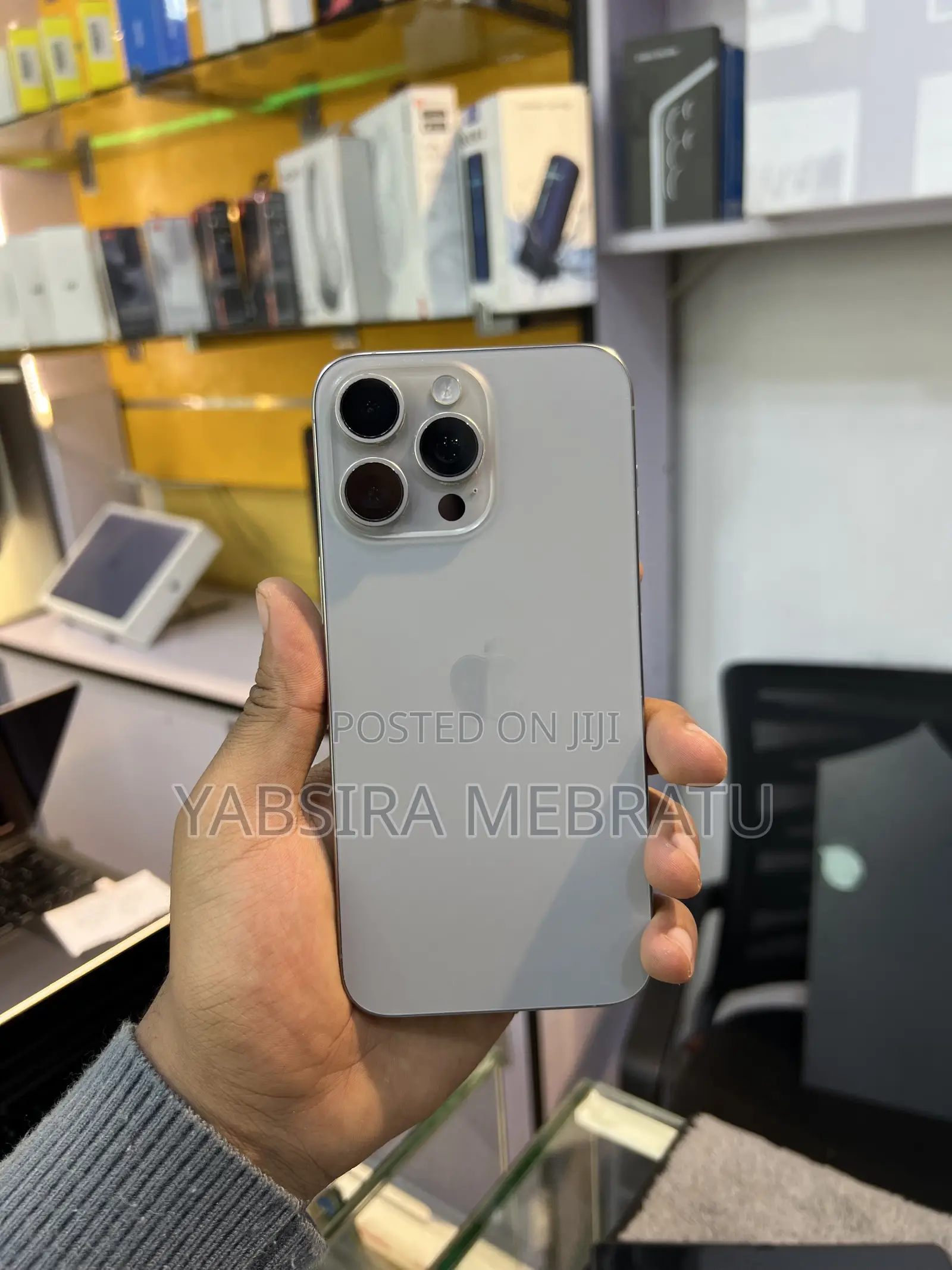 Apple iPhone 15 Pro Max 256 GB Silver