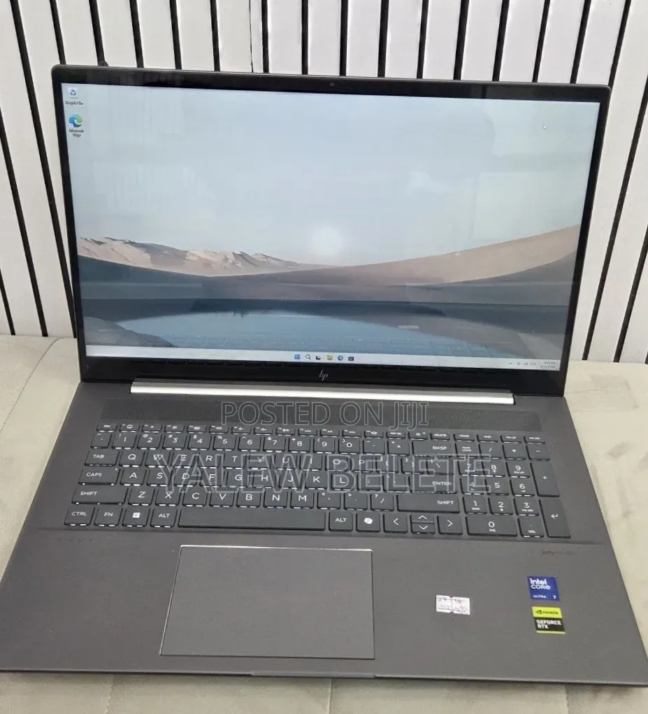 New Laptop HP Envy 14 16GB Intel Core Ultra 7 SSD 512GB