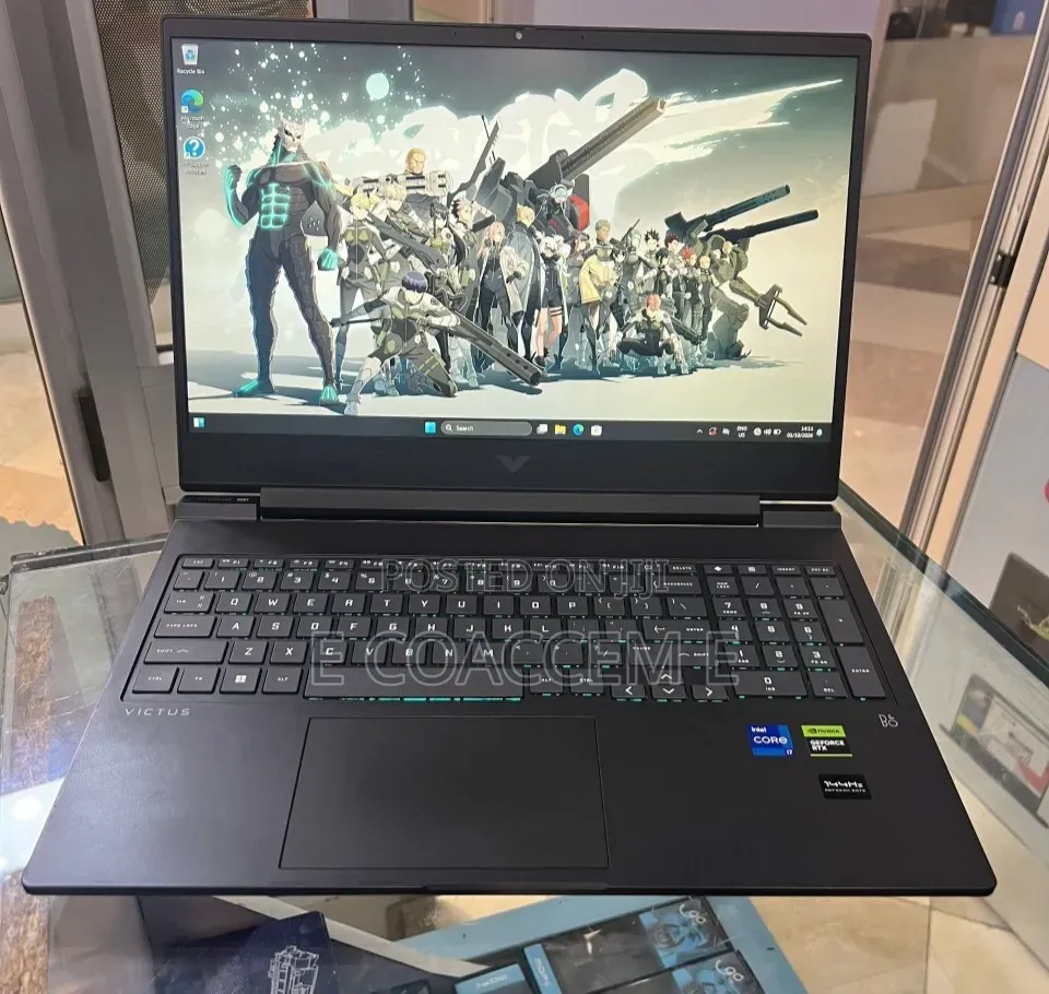 New Laptop HP Victus 16 16GB Intel Core i7 SSD 512GB