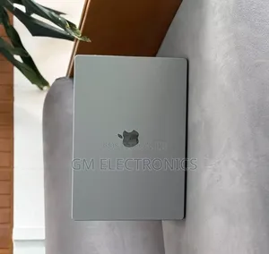 New Laptop Apple MacBook Pro 2021 M1 16GB Apple M1 Pro SSD 512GB