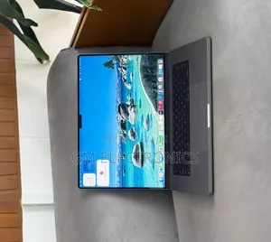 New Laptop Apple MacBook Pro 2021 M1 16GB Apple M1 Pro SSD 512GB