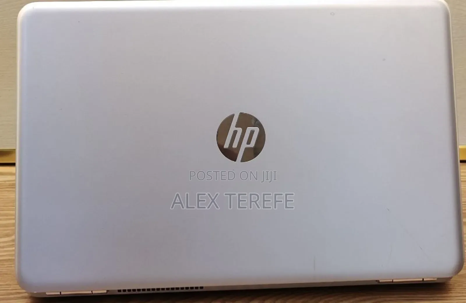 New Laptop HP Pavilion 15 8GB Intel Core i5 SSD 256GB