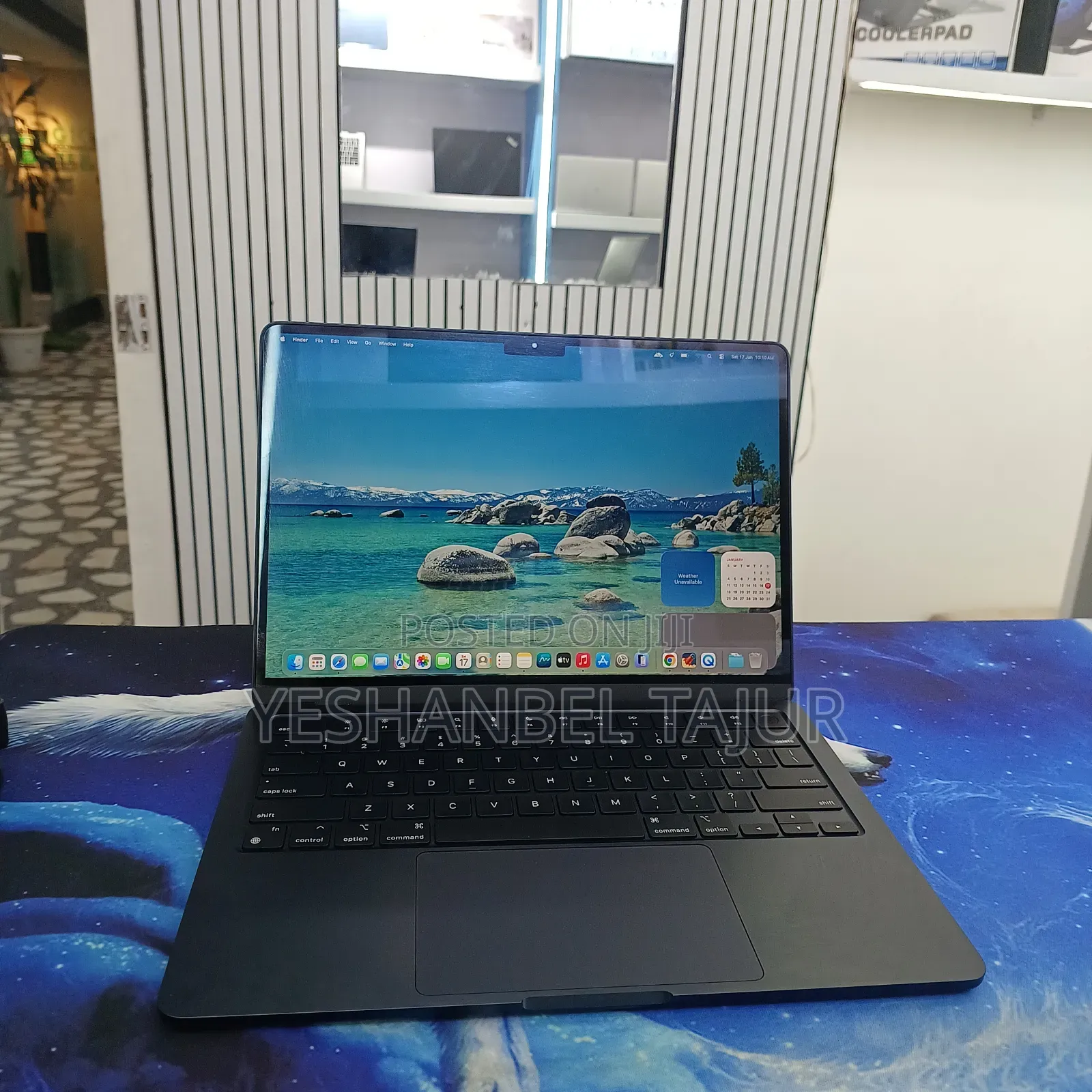 New Laptop Apple MacBook Air 2022 M2 8GB Apple M2 SSD 256GB
