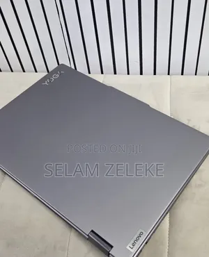 New Laptop Lenovo 16GB AMD Ryzen 7 SSD 512GB