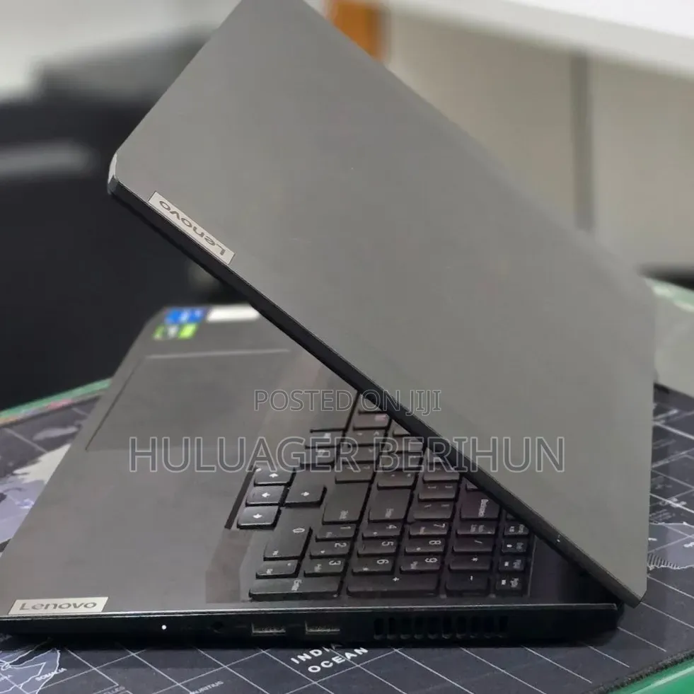 New Laptop Lenovo IdeaPad 1 8GB Intel Core i5 SSD 512GB