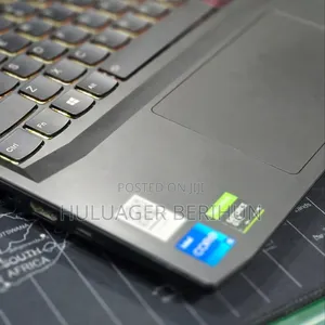 New Laptop Lenovo IdeaPad 1 8GB Intel Core i5 SSD 512GB