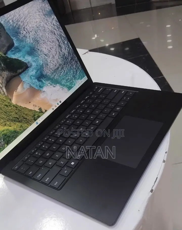 New Laptop Microsoft Surface Laptop 4 16GB Intel Core i7 SSD 512GB