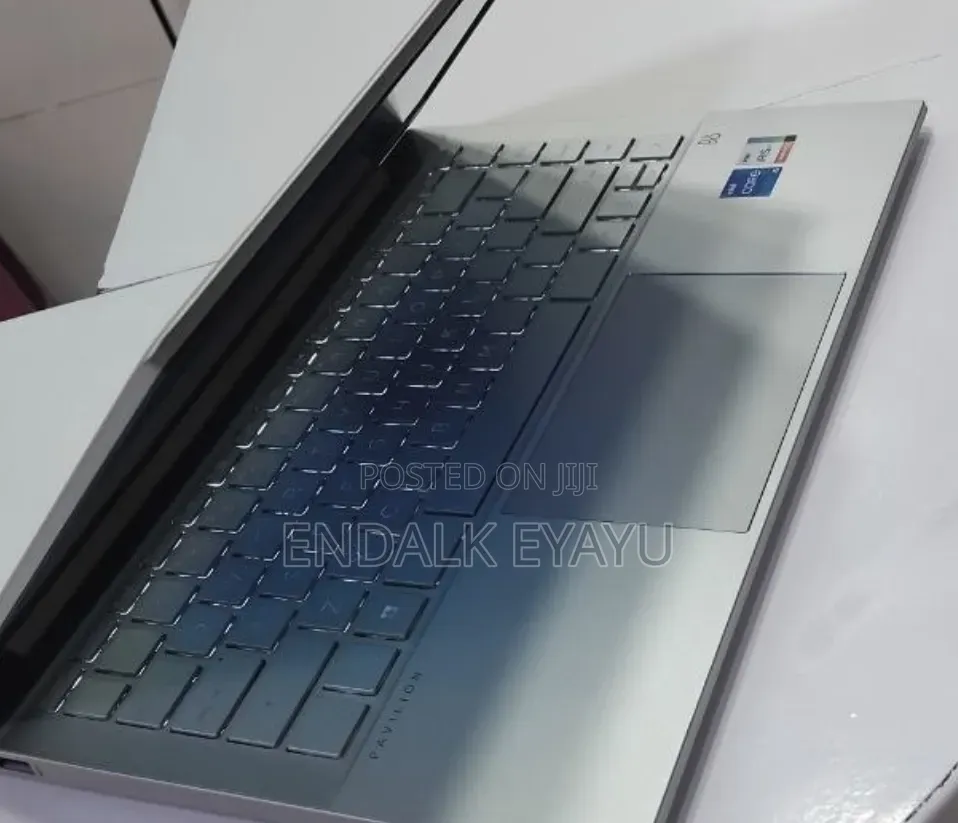 New Laptop HP Pavilion 14 16GB Intel Core i5 SSD 1T