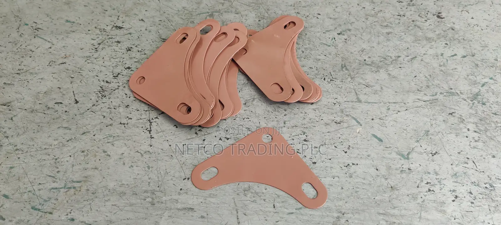Dixon Shelf Corner Plate