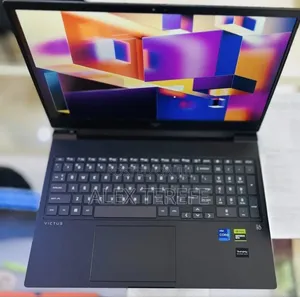 New Laptop HP Victus 16 16GB Intel Core i7 SSD 512GB