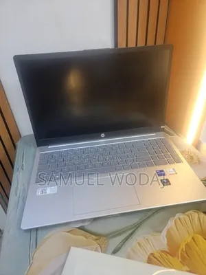 New Laptop HP Stream Notebook 16GB Intel Core i7 SSD 512GB